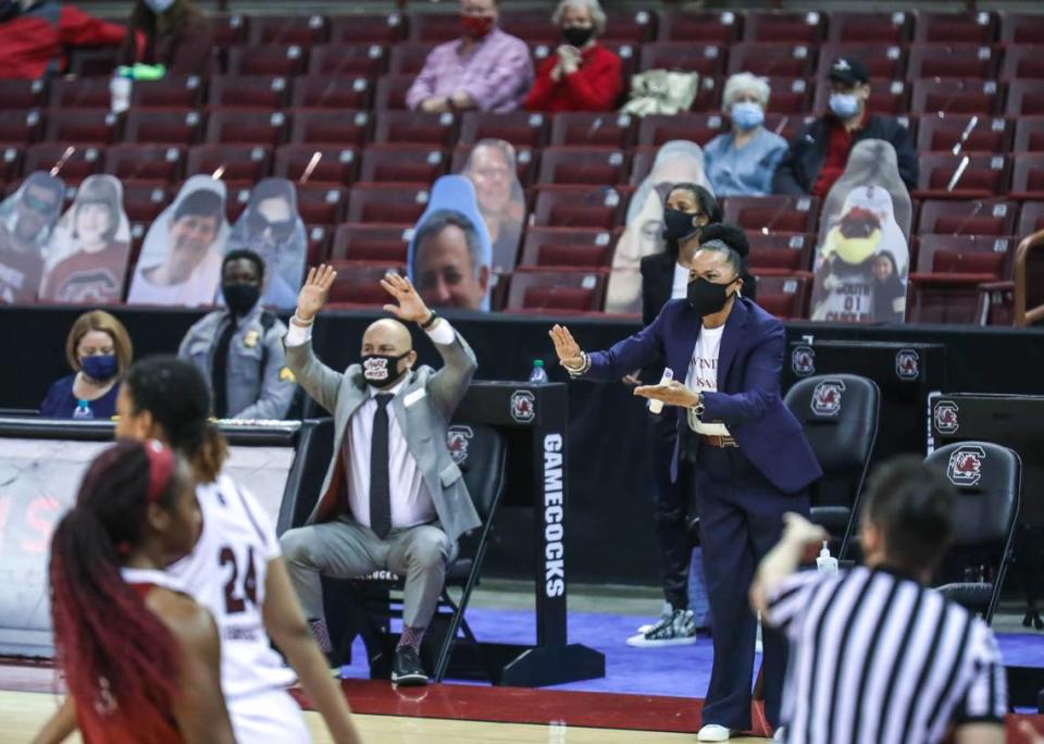 South Carolina Gamecocks head coach Dawn Staley and Assistant Coach Fred Chmiel object to a call as the Gamecocks take on Alabama in the Colonial Life Arena.