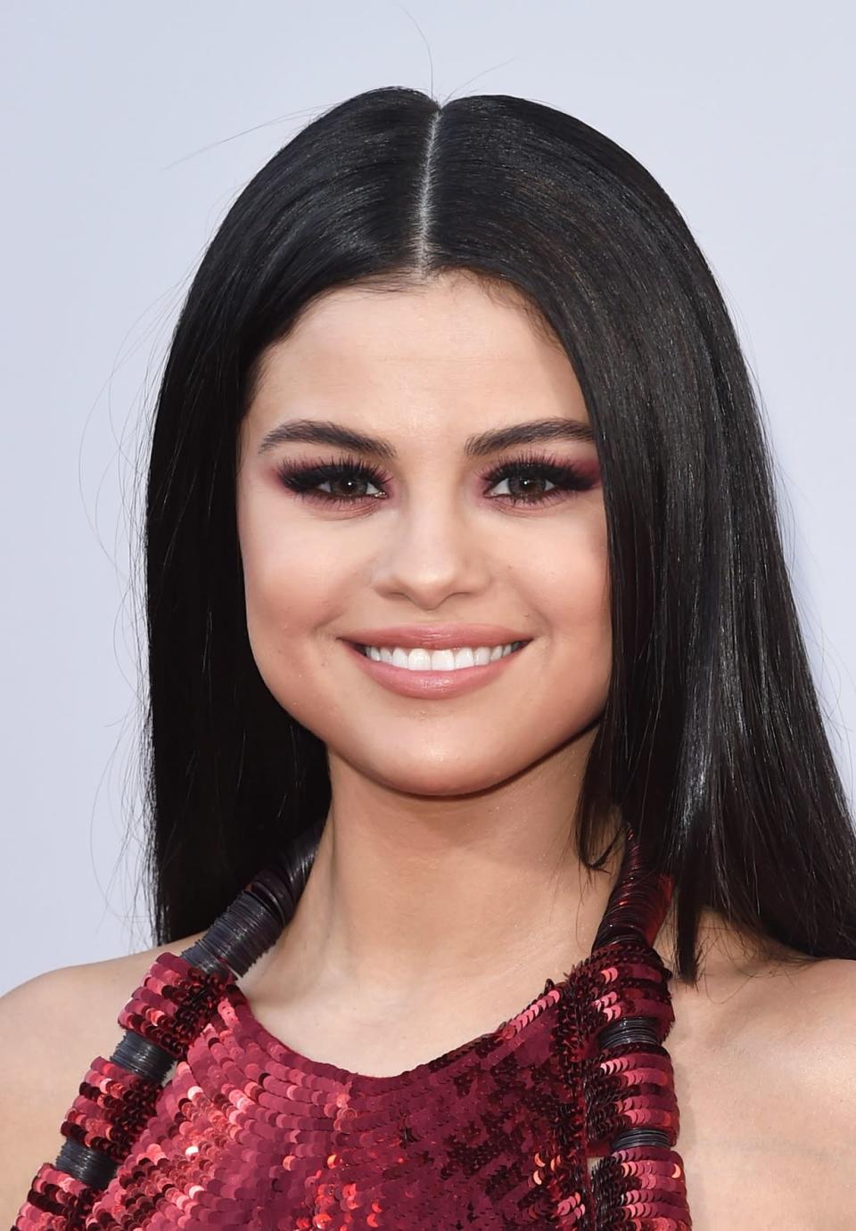 Selena Gomez at the 2015 American Music Awards