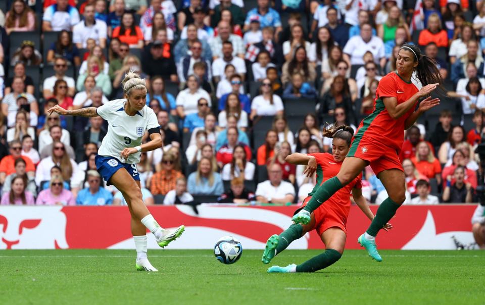 England's Rachel Daly shoots at goal in a pre World Cup friendly against Portugal in Milton Keynes (Reuters via Beat Media Group subcription)