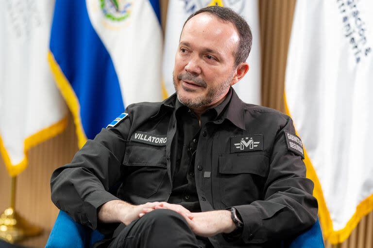 Gustavo Villatoro, Ministro de Seguridad de El Salvador