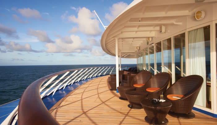 <p>The panorama lounge isn’t such a bad place to chill after another Team USA victory. (silversea.com) </p>