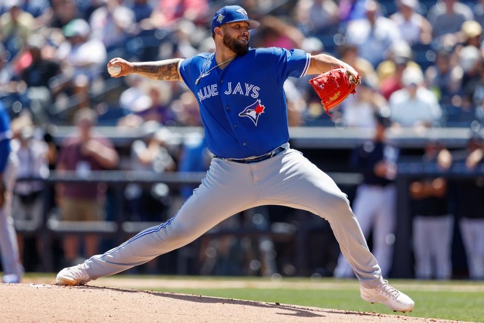 Alek Manoah made 20 starts as a rookie for the Blue jays in 2021.