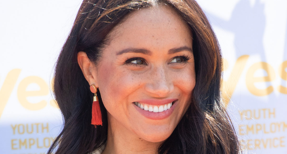 Meghan Markle wears Madewell Stone & Tassel Earrings  