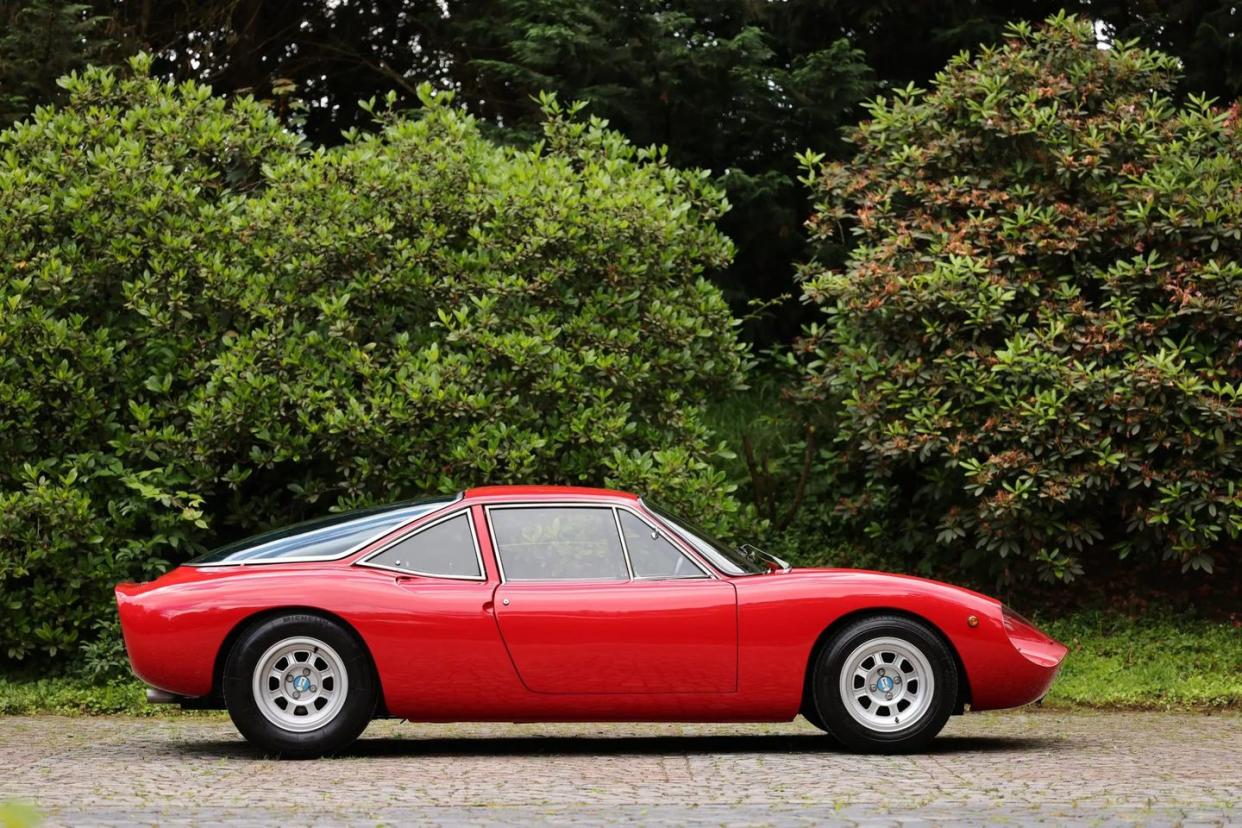 1965 de tomaso vallelunga side