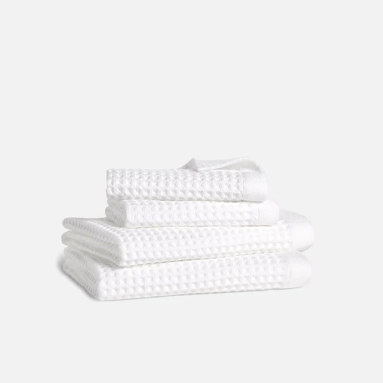 <p><a href="https://go.redirectingat.com?id=74968X1596630&url=https%3A%2F%2Fwww.brooklinen.com%2Fproducts%2Fwaffle-bath-towel-bundle&sref=https%3A%2F%2Fwww.esquire.com%2Flifestyle%2Fg40380306%2Fbest-waffle-towels%2F" rel="nofollow noopener" target="_blank" data-ylk="slk:Shop Now;elm:context_link;itc:0;sec:content-canvas" class="link ">Shop Now</a></p><p>Waffle Bath Towel Bundle</p><p>brooklinen.com</p><p>$99.00</p>