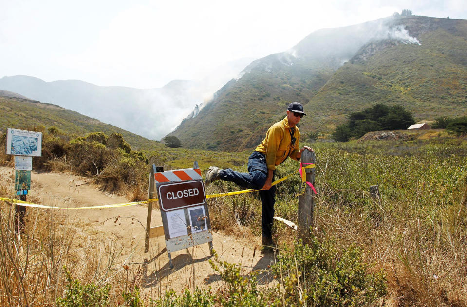 Deadly California wildfire threatens Big Sur coast