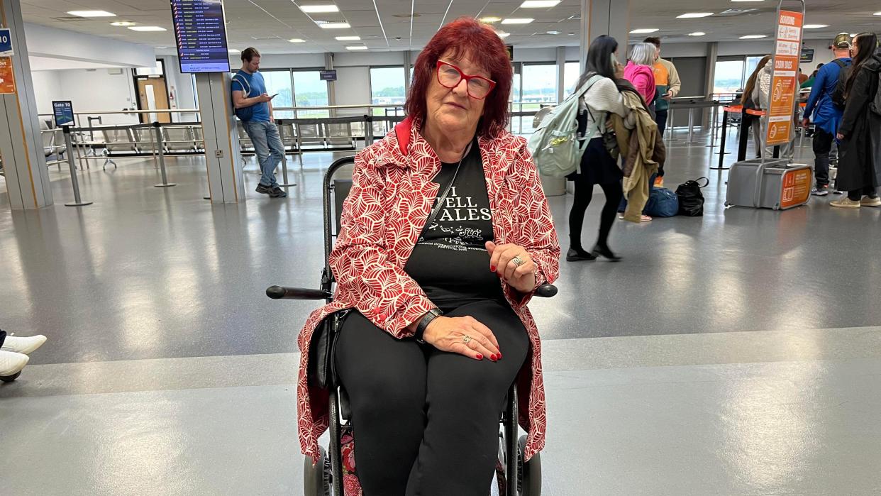 A women sitting in a wheelchair