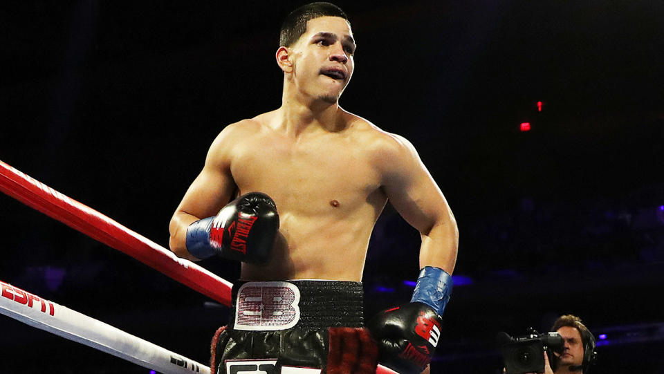 Edgar Berlanga celebra su nocaut en el primer round contra César Núñez en 2019. (Foto de Al Bello/Getty Images)