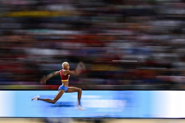 Yulimar Rojas lors de son titre mondial du triple saut à Budapest le 25 août 2023 (Kirill KUDRYAVTSEV)