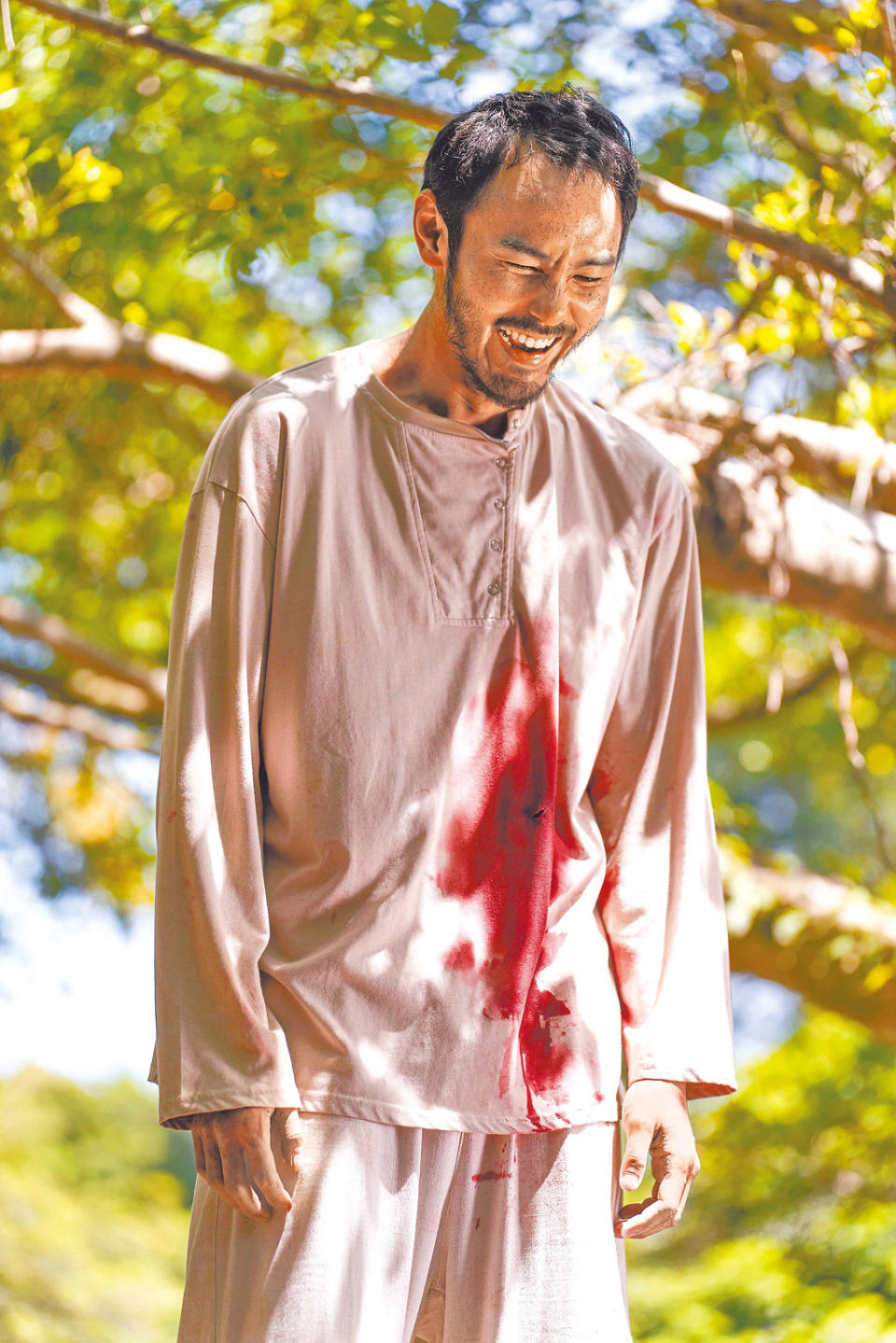阮經天在《周處除三害》中飾演殺手，展現癲狂演技。（一種態度電影提供）