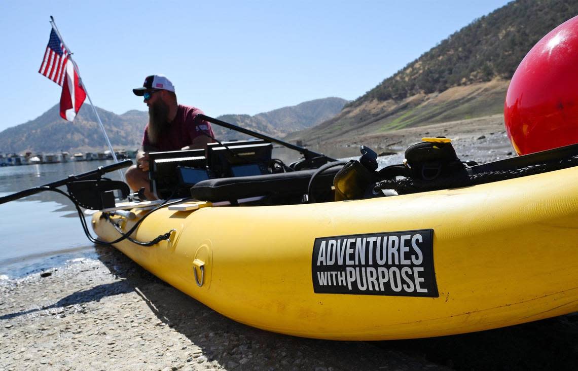 Adventures With Purpose team leader Doug Bishop is seen in one of two inflatable watercraft being used in the search for Jolissa Fuentes at Pine Flat Lake’s Deer Creek marina Friday morning, Aug. 26, 2022 in Fresno. The team search Avocado Lake on Thursday. ERIC PAUL ZAMORA/ezamora@fresnobee.com
