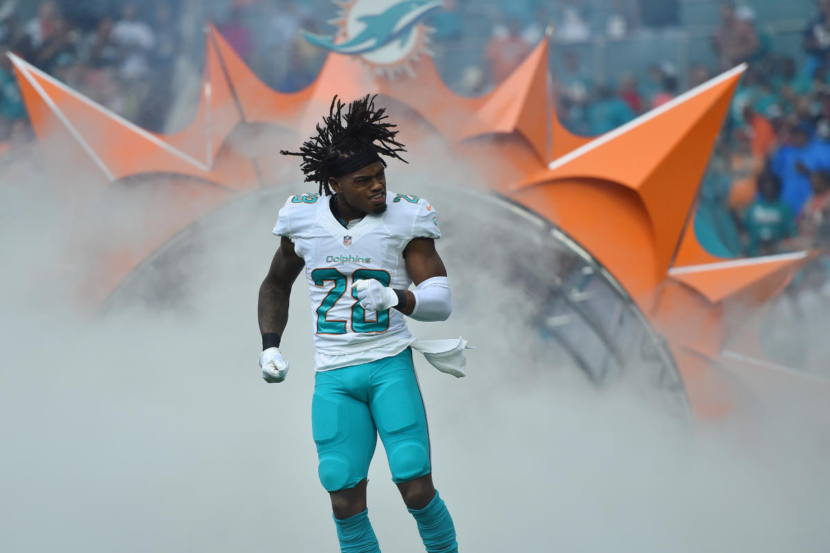 Dolphins release veteran safety and team captain Bobby McCain