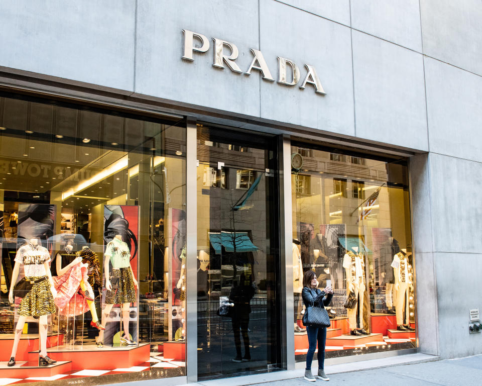 NEW YORK, NY, UNITED STATES - 2018/04/22: Prada store on Fifth Avenue in New York City. (Photo by Michael Brochstein/SOPA Images/LightRocket via Getty Images)