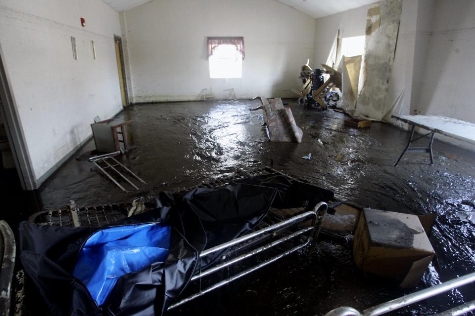 During Hurricane Katrina, 35 patients died after St. Rita’s Nursing Home flooded in St. Bernard, Louisiana. <a href="https://newsroom.ap.org/detail/NursingHomesDisasters/f0d3fc5219d14a4c9ebe46ac9f5e9ad5/photo" rel="nofollow noopener" target="_blank" data-ylk="slk:AP Photo/Anja Niedringhaus;elm:context_link;itc:0;sec:content-canvas" class="link ">AP Photo/Anja Niedringhaus</a>