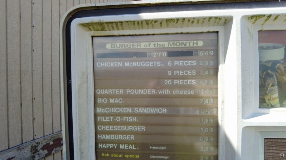 The menu shows chicken nuggets priced at $2.35. YouTube / Chris Luckhardt