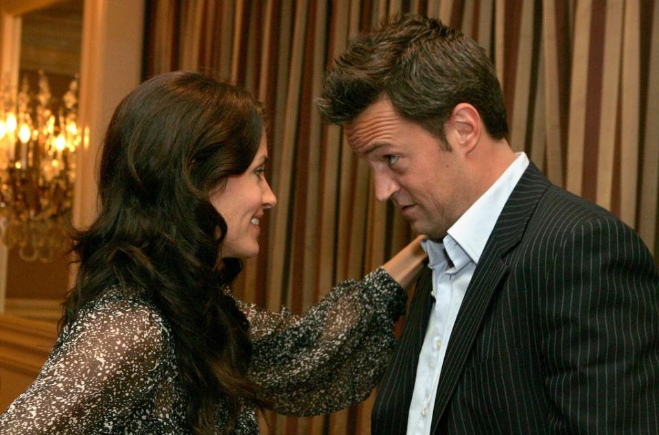 Courteney Cox and Matthew Perry