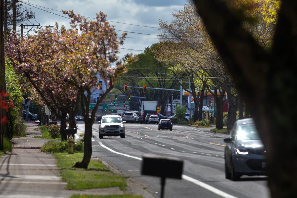 River Road in Eugene looking south. The Santa Clara neighborhood is going through a planning process with the city that will be revealed this spring.