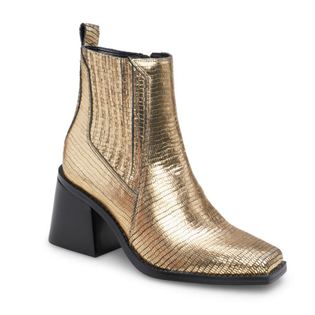 Vince Camuto Boots Sale: Up to 50% off Top Winter Shoe Styles