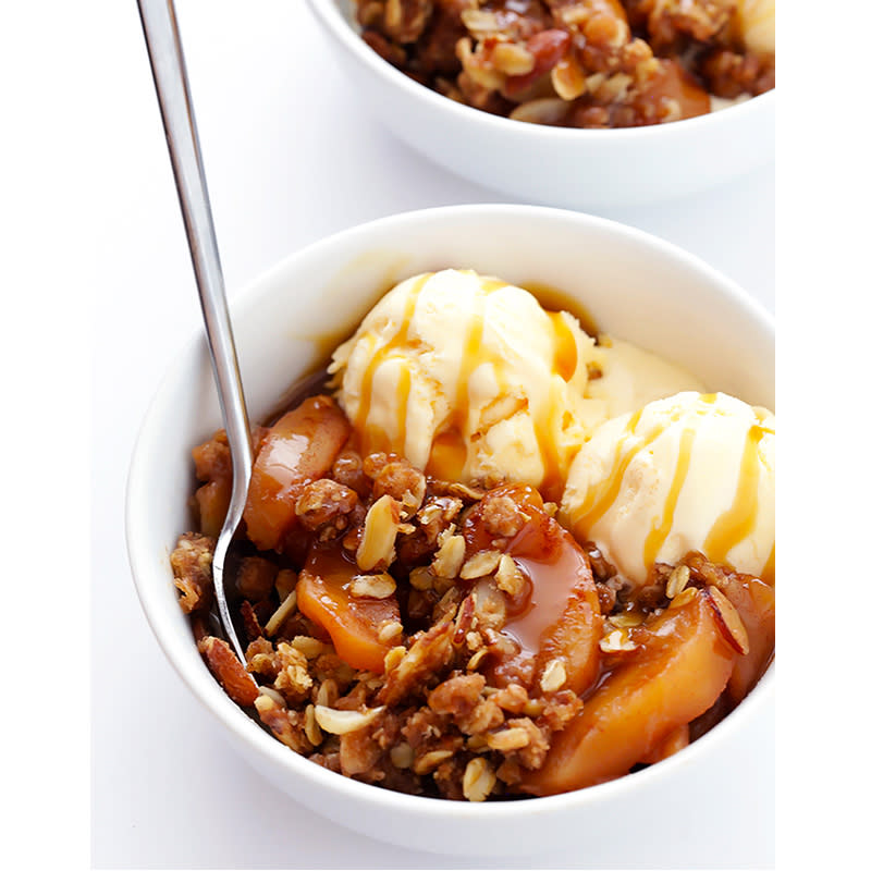 1. Slow Cooker Apple Crisp