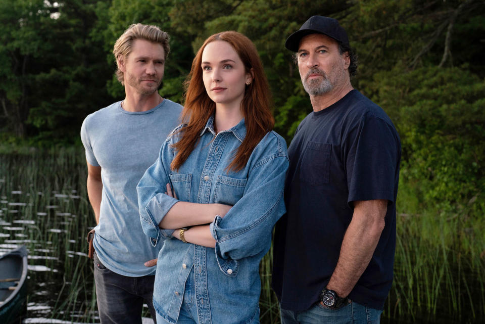 Chad Michael Murray as Cal, Morgan Kohan as Maggie, and Scott Patterson as Sully in 
