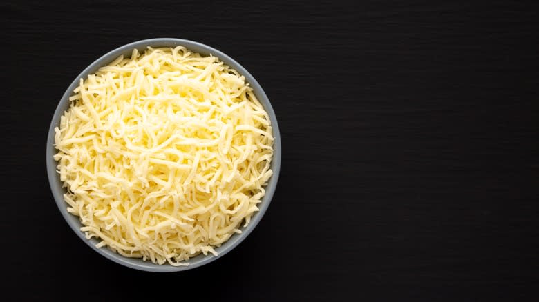 Shredded mozzarella cheese