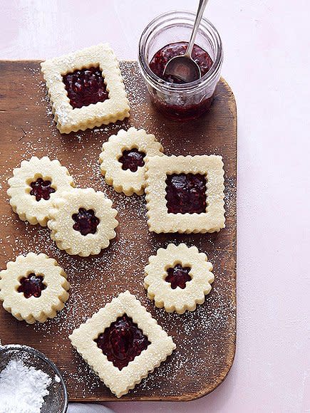 Linzer Cookies