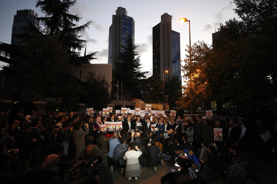 Activists protesting the killing of Saudi journalist Jamal Khashoggi stage a protest outside Saudi Arabia's consulate in Istanbul, Thursday, Oct. 25, 2018. A group of Arab and international public, political and media figures are establishing a global association called "Khashoggi's Friends Around the World"; "to achieve justice for the freedom martyr".(AP Photo/Emrah Gurel)