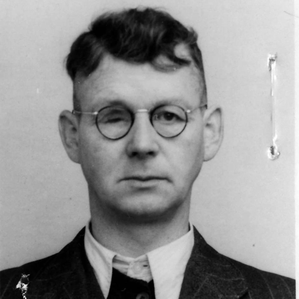 Karl Gonner's prisoner mugshot - Courtesy of Dépôt Central d’Archives de la Justice Militaire