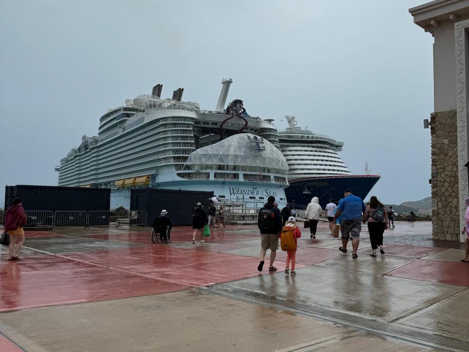 Wir hatten wirklich schlechtes Wetter auf unserer Kreuzfahrt. - Copyright: Brittany VanDerBill