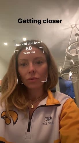 Kelly Ripa has Instagram guess her age without a smile