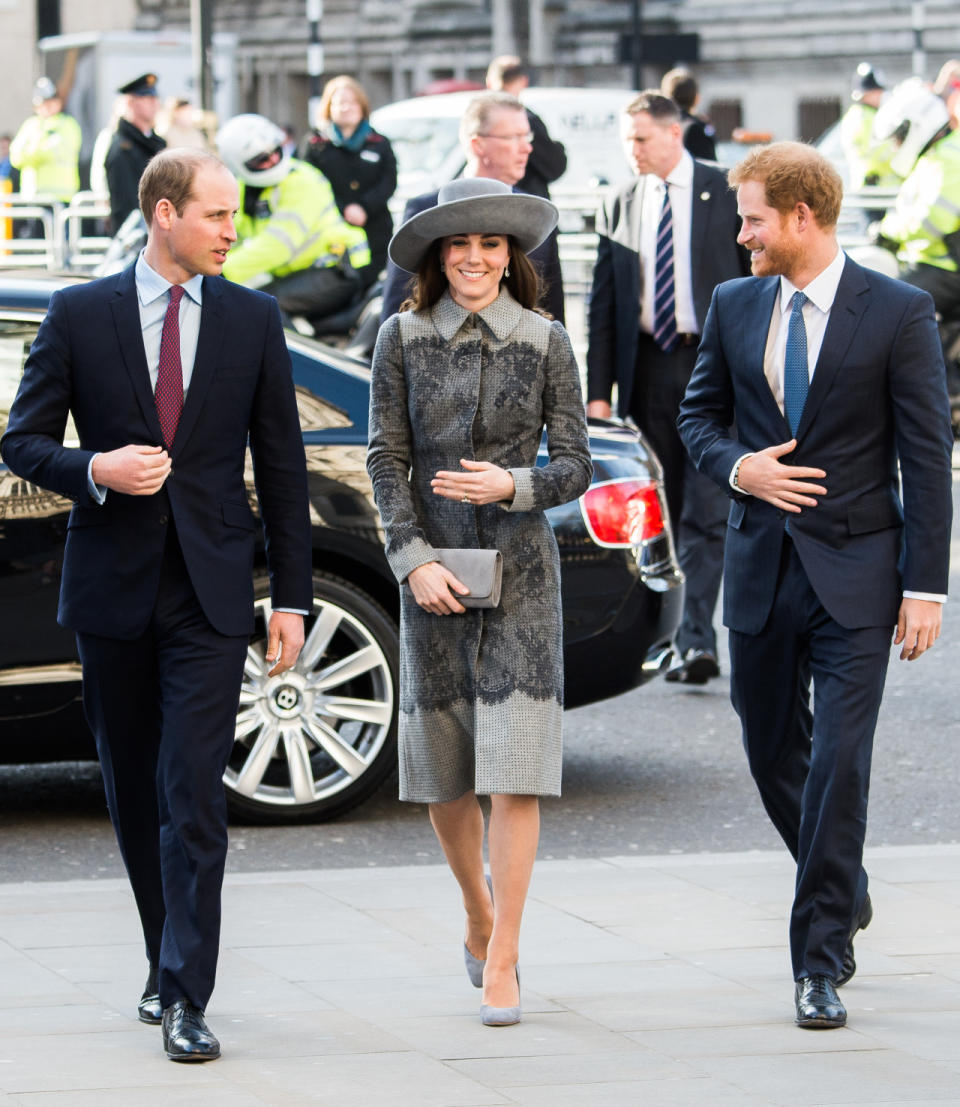 The Duchess of Cambridge with the Princes in a groutfit at the Commonwealth Observance Day Service. 