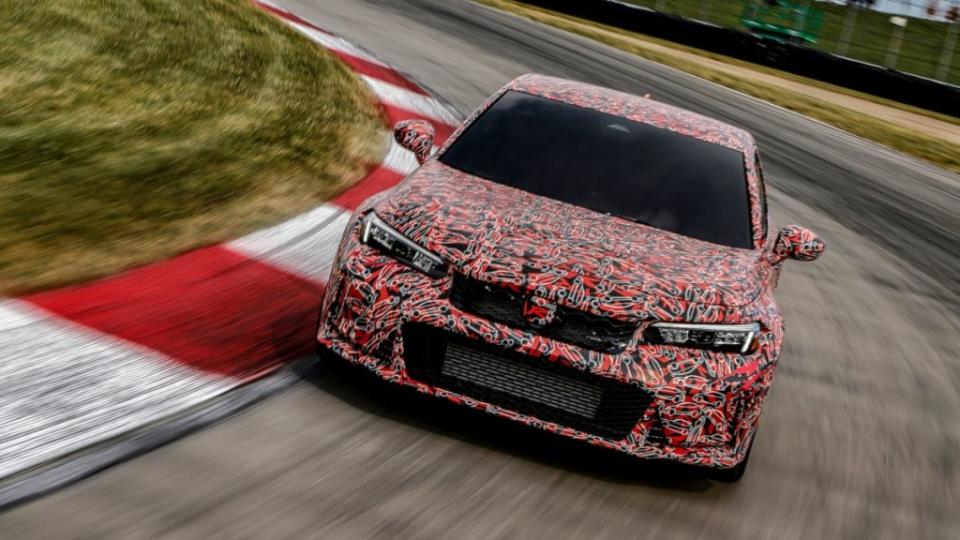 新一代Civic Type R在鈴鹿賽道的單圈成績已經比上一代快了近1秒，動力輸出應該更強勁。(圖片來源/ Honda)