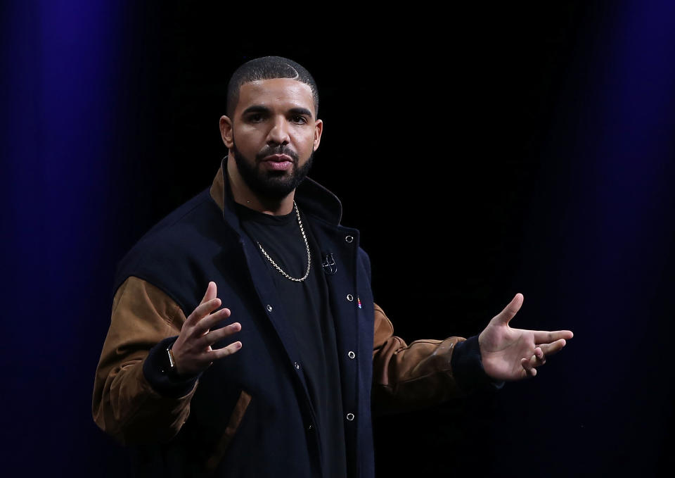 Drake sing auf seinem neuen Album mit Jay-Z, Static Major und sogar Michael Jackson. (Bild: Getty Images)