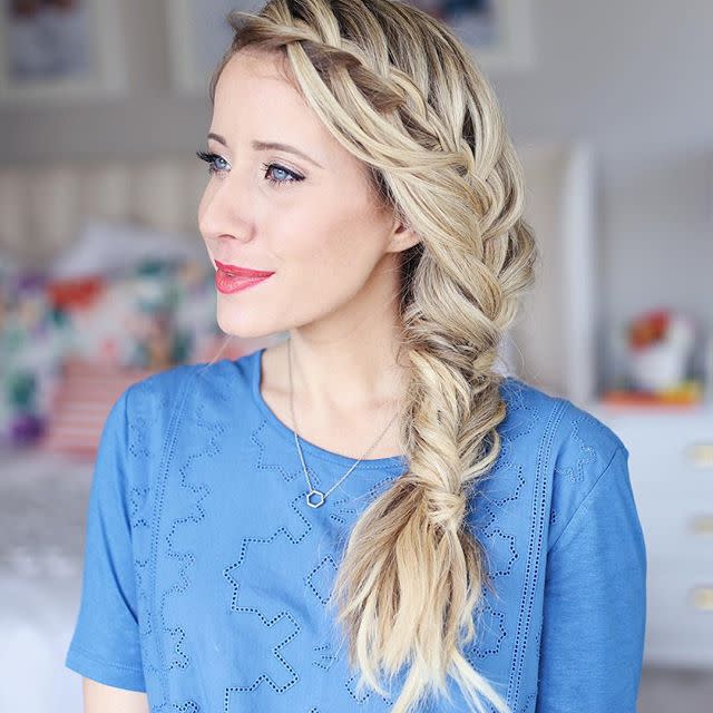 <p>This cascading waterfall braid eventually falls into a rumpled side braid. </p>