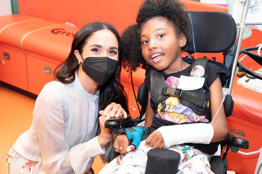 Meghan Markle Continues Charitable Initiative With Visit to Childrens Hospital Los Angeles