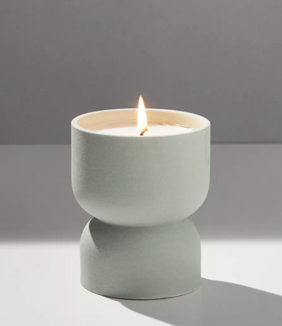 Small Form Candle