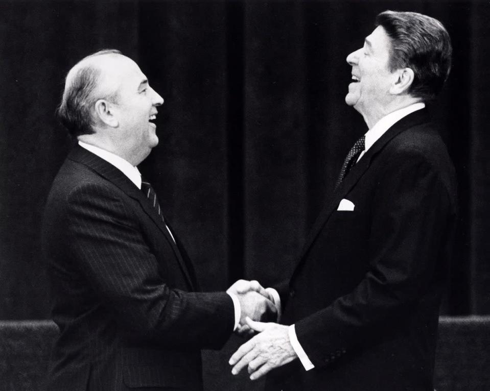 U.S. President Ronald Reagan at his first meeting with former Soviet leader Mikhail Gorbachev in Geneva, Switzerland (REUTERS)