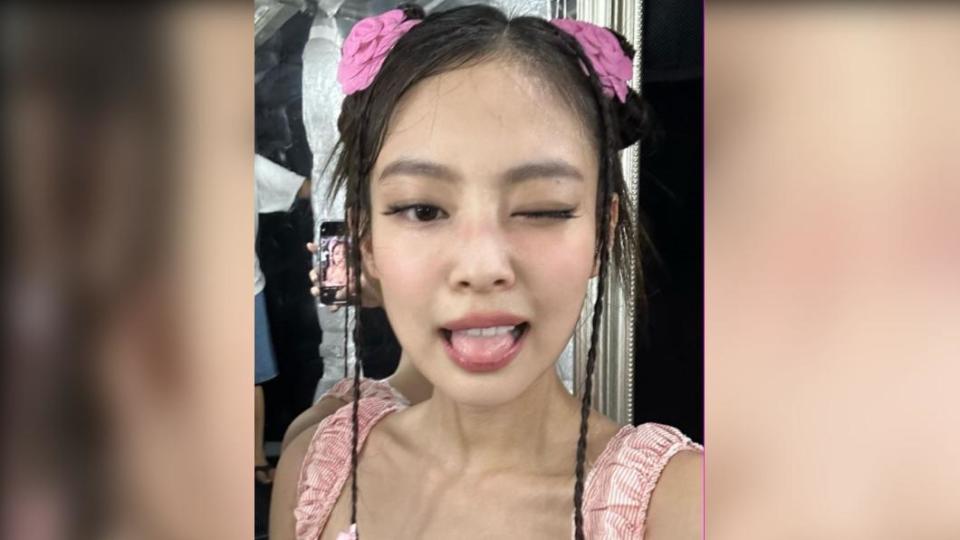 Jennie自演唱會以來，頻頻因為舞台上的表現不佳而登上新聞版面。（圖 / 翻攝自@jennierubyjane IG）