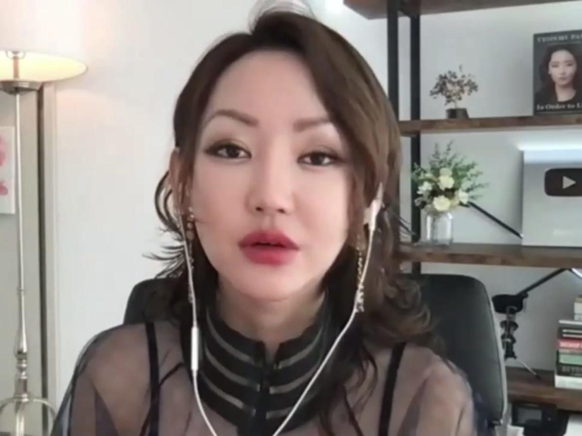 Even n. Енми пак. Defector Yeonmi Park. Voice of North Korea by Yeonmi Park. Yeonmi Park breasts.