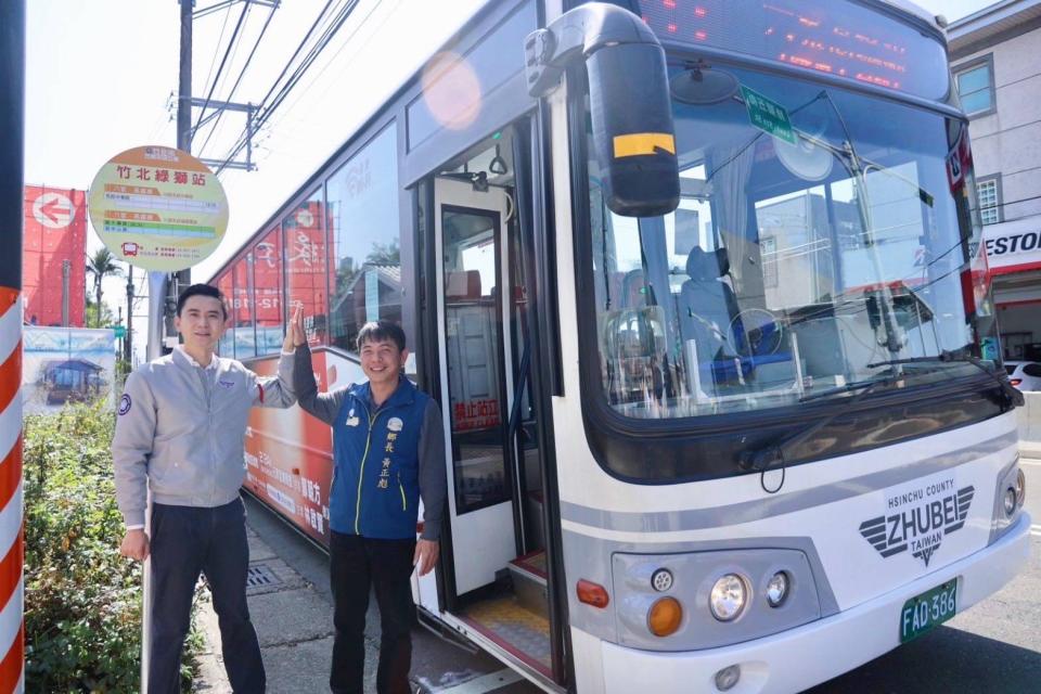 免費公車增設綠獅站，造褔共同生活圈的學子及民眾方便通勤。（ 圖/記者黃溎芬翻攝）