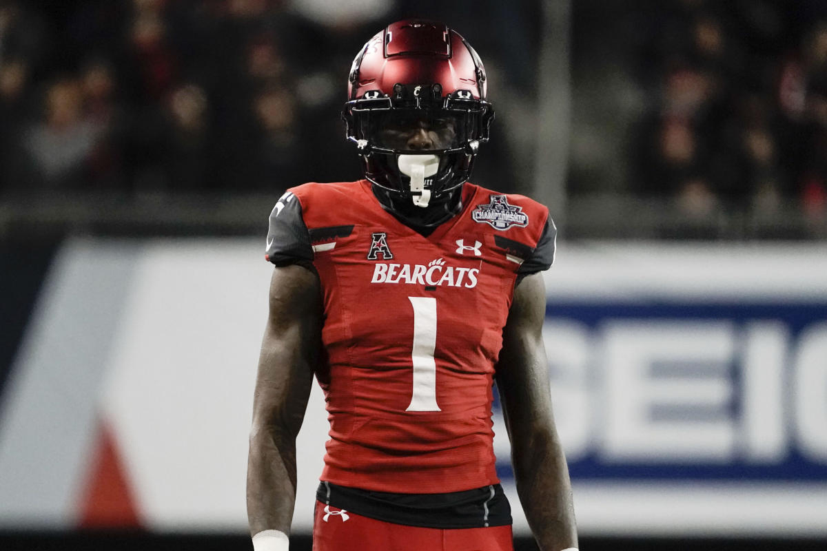 Cincinnati's Ahmad 'Sauce' Gardner Declares for 2022 NFL Draft; Projected  Top-15 Pick, News, Scores, Highlights, Stats, and Rumors