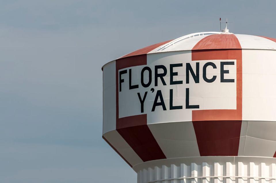 A water tower in Florence, Ky., proudly displays the collective form of address long associated with the U.S. South. <a href="https://www.gettyimages.com/detail/news-photo/water-tank-with-florence-y-all-greeting-painted-on-the-side-news-photo/535788459?phrase=y'all&adppopup=true" rel="nofollow noopener" target="_blank" data-ylk="slk:Education Images/Universal Images Group via Getty Images;elm:context_link;itc:0;sec:content-canvas" class="link ">Education Images/Universal Images Group via Getty Images</a>