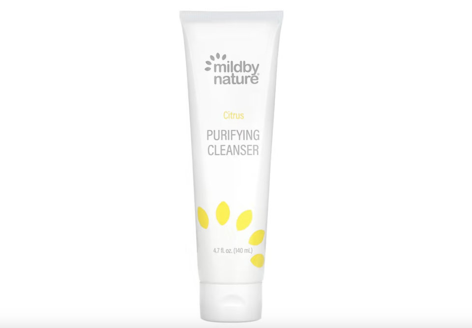 Mild By Nature, Purifying Citrus Cleanser, 4.7 fl oz (140 ml). (PHOTO: iHerb)