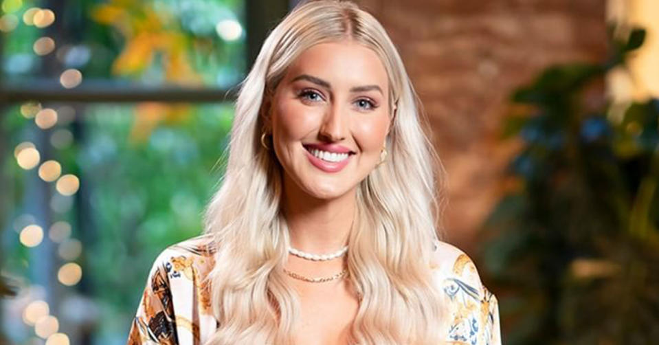 Samantha Moitzi smiling on the set of MAFS