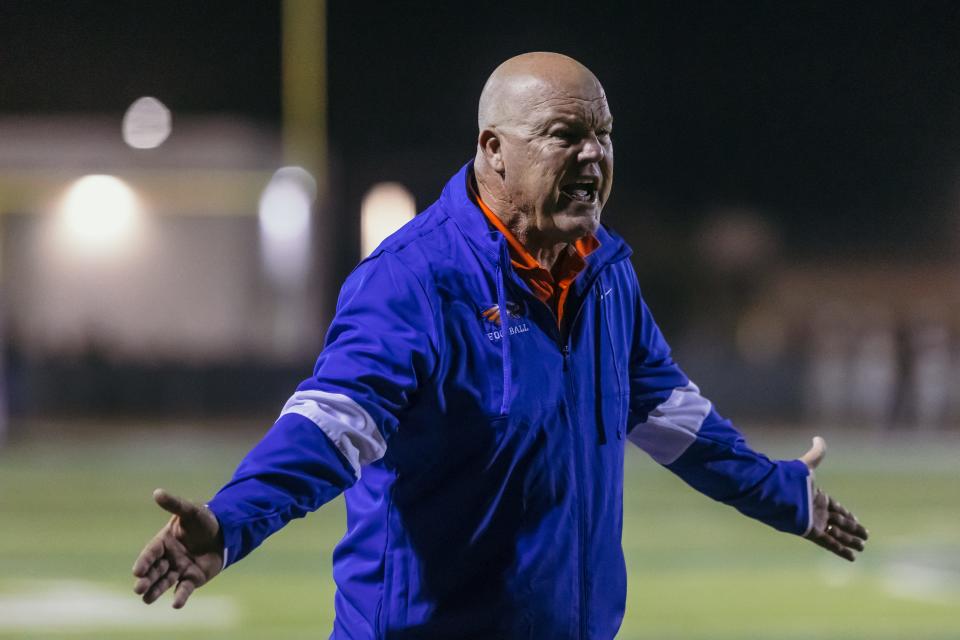 Canutillo's head football coach Scott Brooks at a high school football game against Horizon at Horizon High School on Friday, Nov. 5, 2021 in Horizon City, Texas.