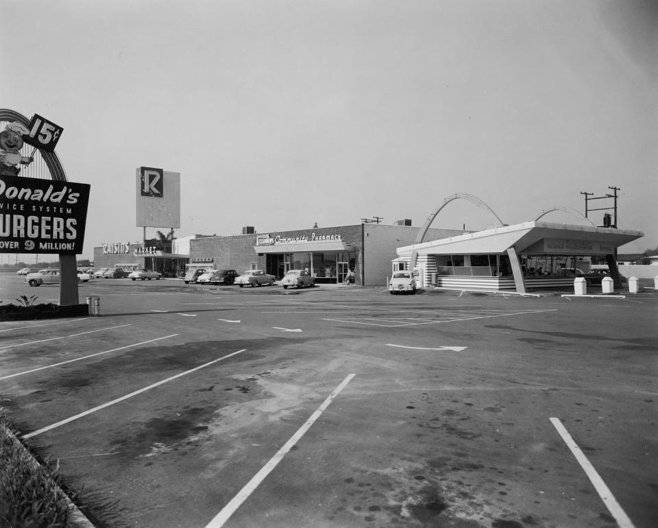 <p>Brothers Richard and Maurice McDonald opened the first McDonald's in 1940 in San Bernardino, California. Back then, it was a sit-down restaurant, but it was rebranded as a speedy drive-in hamburger stand post-World War II. </p>