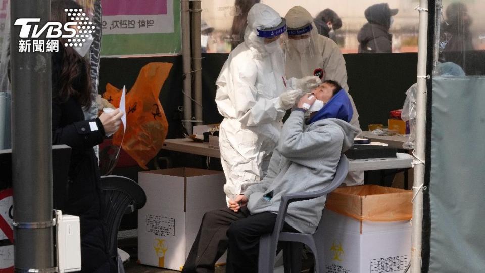南韓疫情恐在月底至下月初達到高峰。（圖／達志影像美聯社）