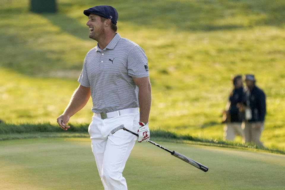 Bryson DeChambeau en 2020 en el US Open.  (Foto AP/John Minchillo)