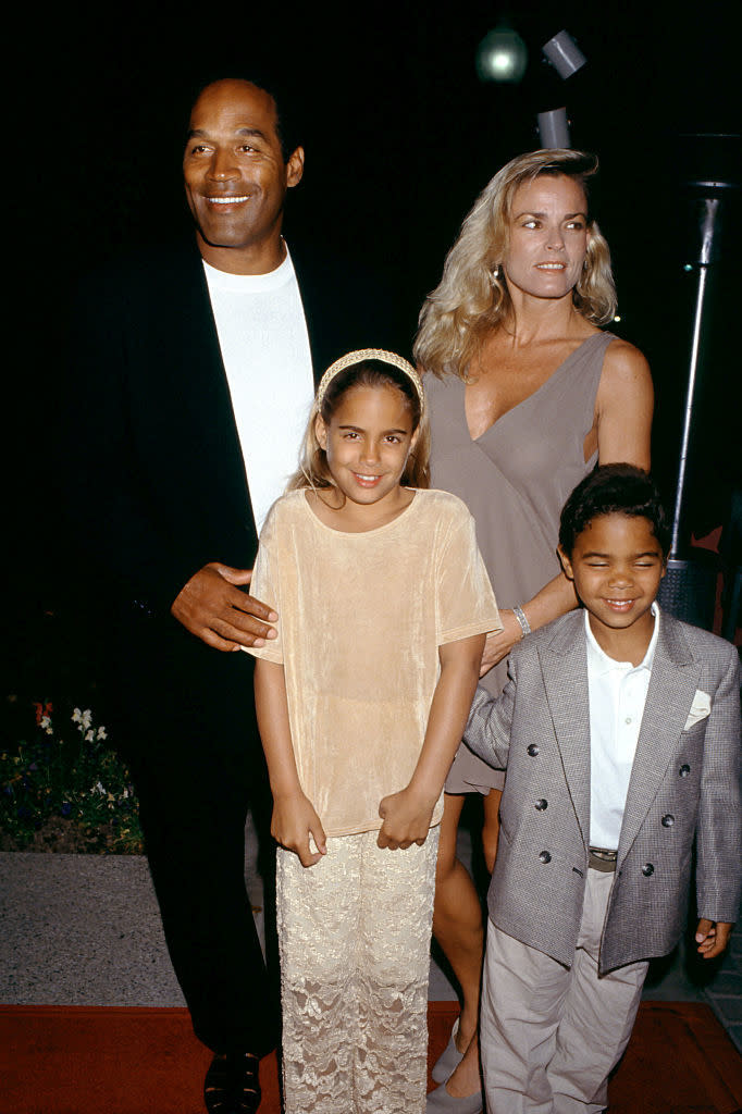 oj nicole and their two kids