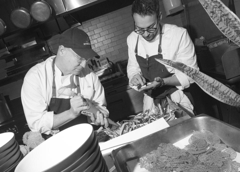 Chefs Tom Colicchio and Matteo Morbini preparing the pop-up menu which featured sea urchin with seaweed & fermented porcini for the first course.<span class="copyright">Sinna Nasseri for TIME</span>